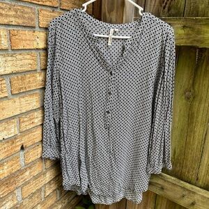 Grand & Greene Black and White Relaxed Blouse with Mandarin Collar